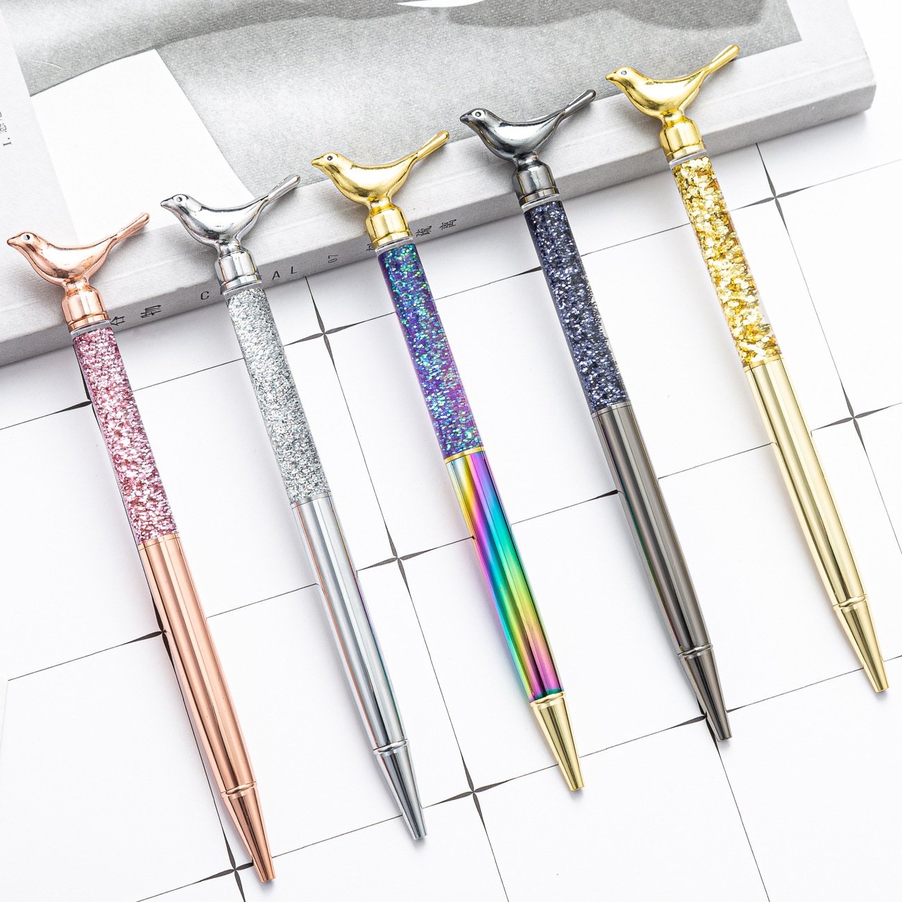飞鸟流沙笔 现货七彩小鸟金粉圆珠笔礼品笔可印刷logo入油笔,文具电教/文化用品/商务用品,圆珠笔,淘宝优惠券,粉丝福利购,淘宝优惠卷