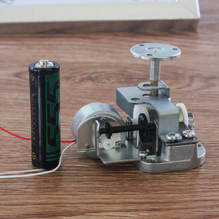 日本sankyo电动马达机芯1.5v音乐盒八音盒Diy旋转配件带电线手工