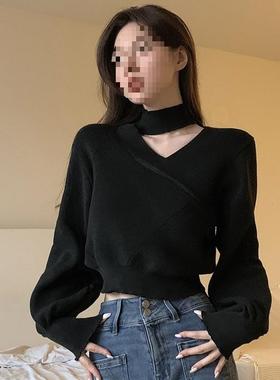 设计感交叉挂脖V领毛衣女春秋宽松收腰内搭打底针织衫t恤短款上衣
