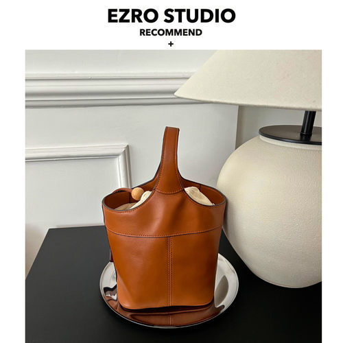 EZRO真皮小众手提斜挎复古水桶包