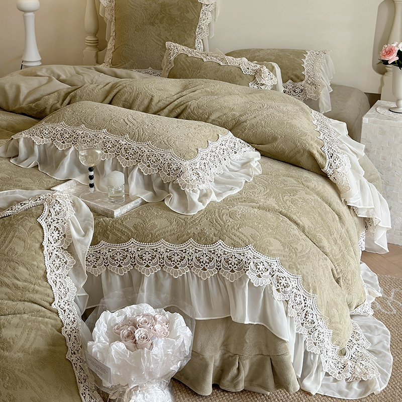 法式轻奢牛奶绒提花四件套公主风蕾丝边被套珊瑚绒双面绒床单冬季