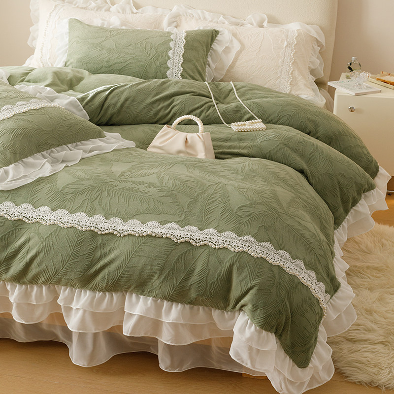 法式夹棉提花牛奶绒四件套公主风珊瑚绒蕾丝被套加厚加绒床裙冬季