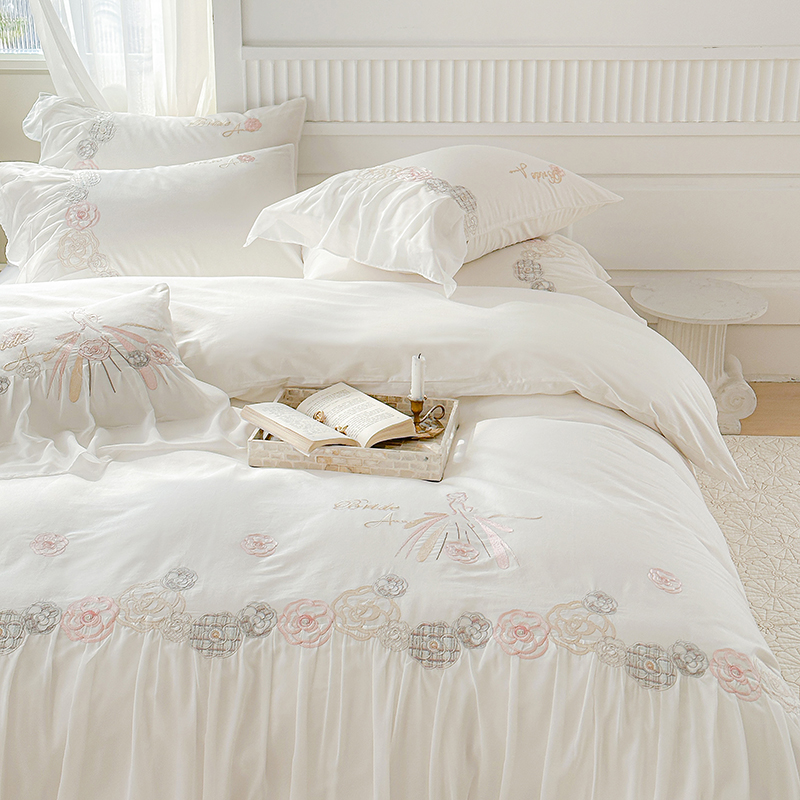 法式高档白色100全棉床上四件套纯棉公主风蕾丝刺绣被套床裙款ins
