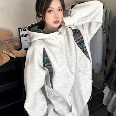 花灰色民族风刺绣卫衣男女款