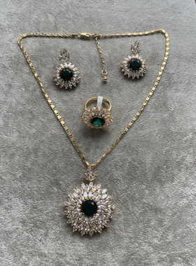 青岛中古美饰厚镀金套装项链 5.35