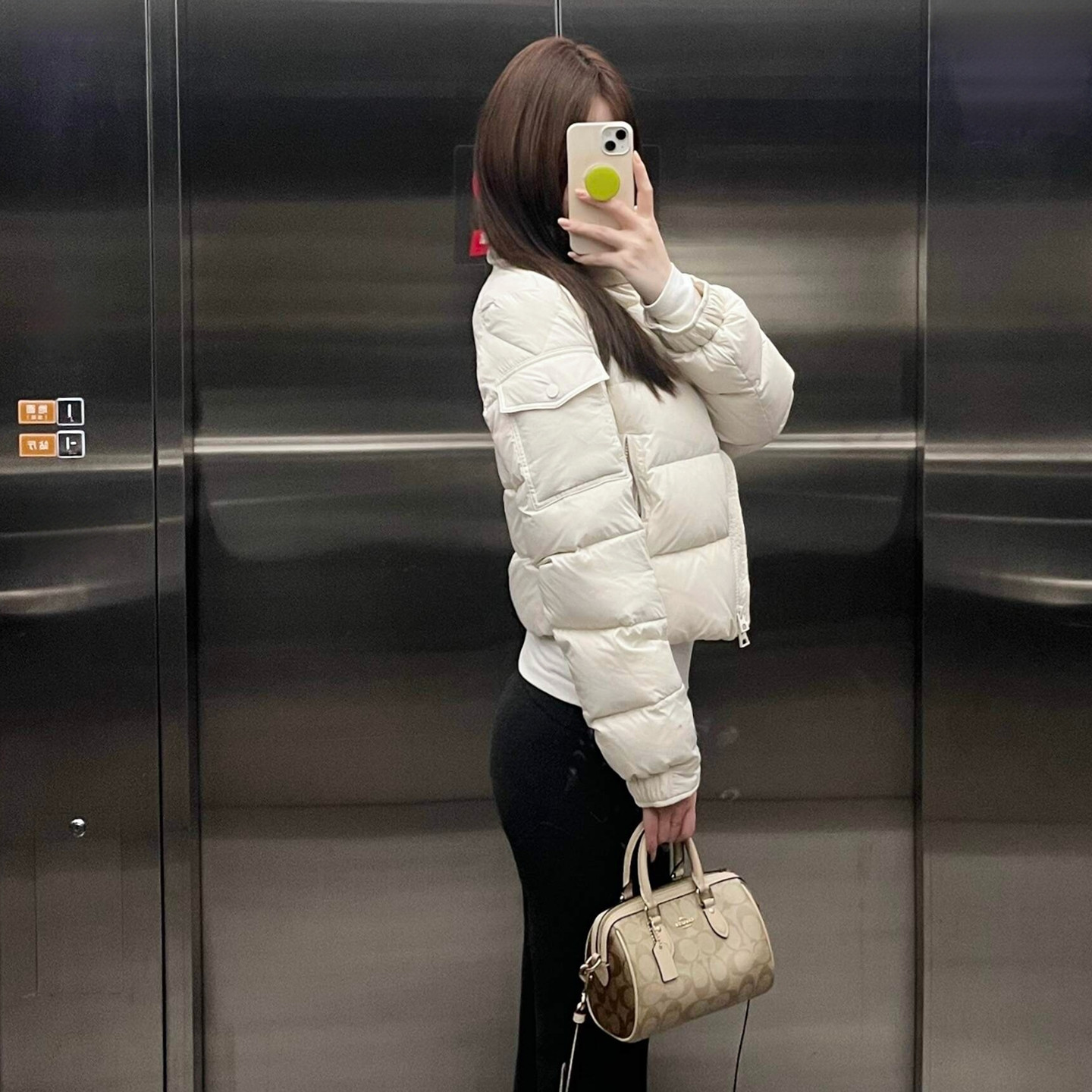 短款粉色羽绒服女2026新款冬外套