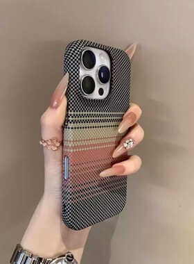 撞色碳钎维纹理适用苹果16promax手机壳超薄iPhone15/14Pro防滑保护套13po高档12简约防摔ip16全包大孔男女款