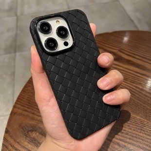 超薄散热透气适用iphone13编织壳苹果14promax手机壳12por简约11全包防摔plus保护壳XR网格XS硅胶软壳mini男