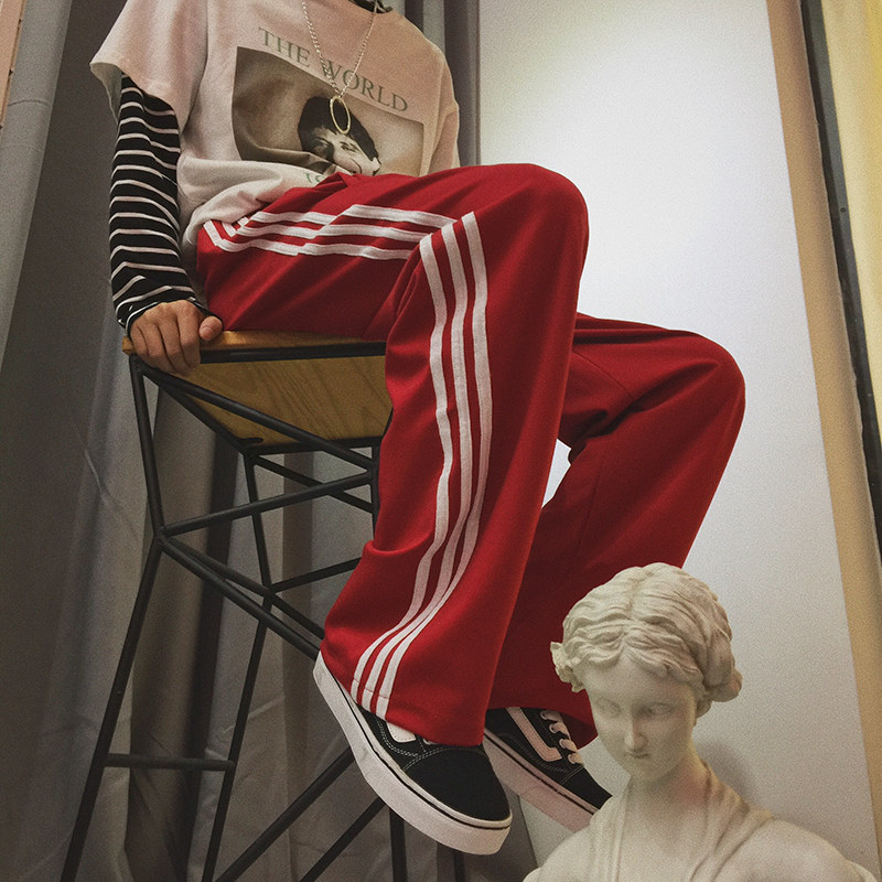 韩国复古潮男女情侣ins网红三条杠休闲裤 嘻哈运动风百搭阔腿长裤|msdalam kategori Pakaian Lelaki, seluar santai - dari Buy2taobao.com untuk memberikan perkhidmatan ejen Taobao profesional membeli