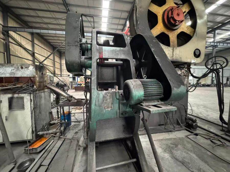 3月12日南充63T开式单点冲床(7-1)网络拍卖公告