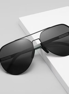 马克宝龙偏光蛤蟆镜时尚男士尼龙