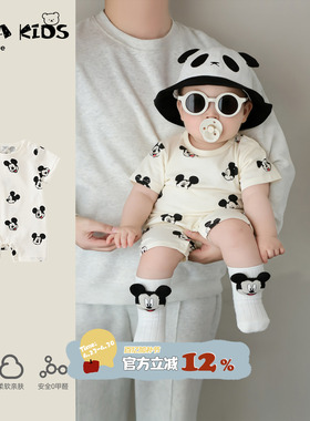 宝宝连体衣夏季婴儿衣服洋气小月龄短袖外出爬爬服婴幼儿夏天穿搭