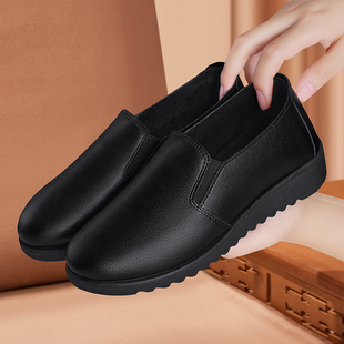 加绒妈妈厨房防滑舒适不累脚皮鞋 冬季 女2025新款 肯德基防滑工作鞋