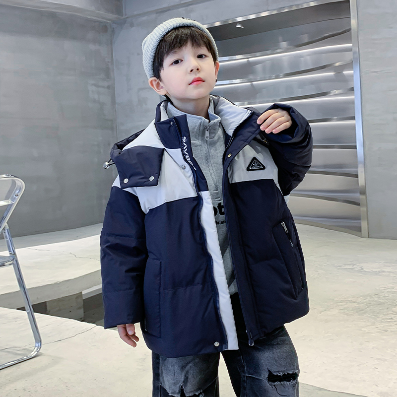 贝田男童冬季加厚保暖羽绒服