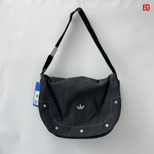 光雨体育--Adidas 三叶草 SHOULDERBAG 女士复古运动单肩包IT7372