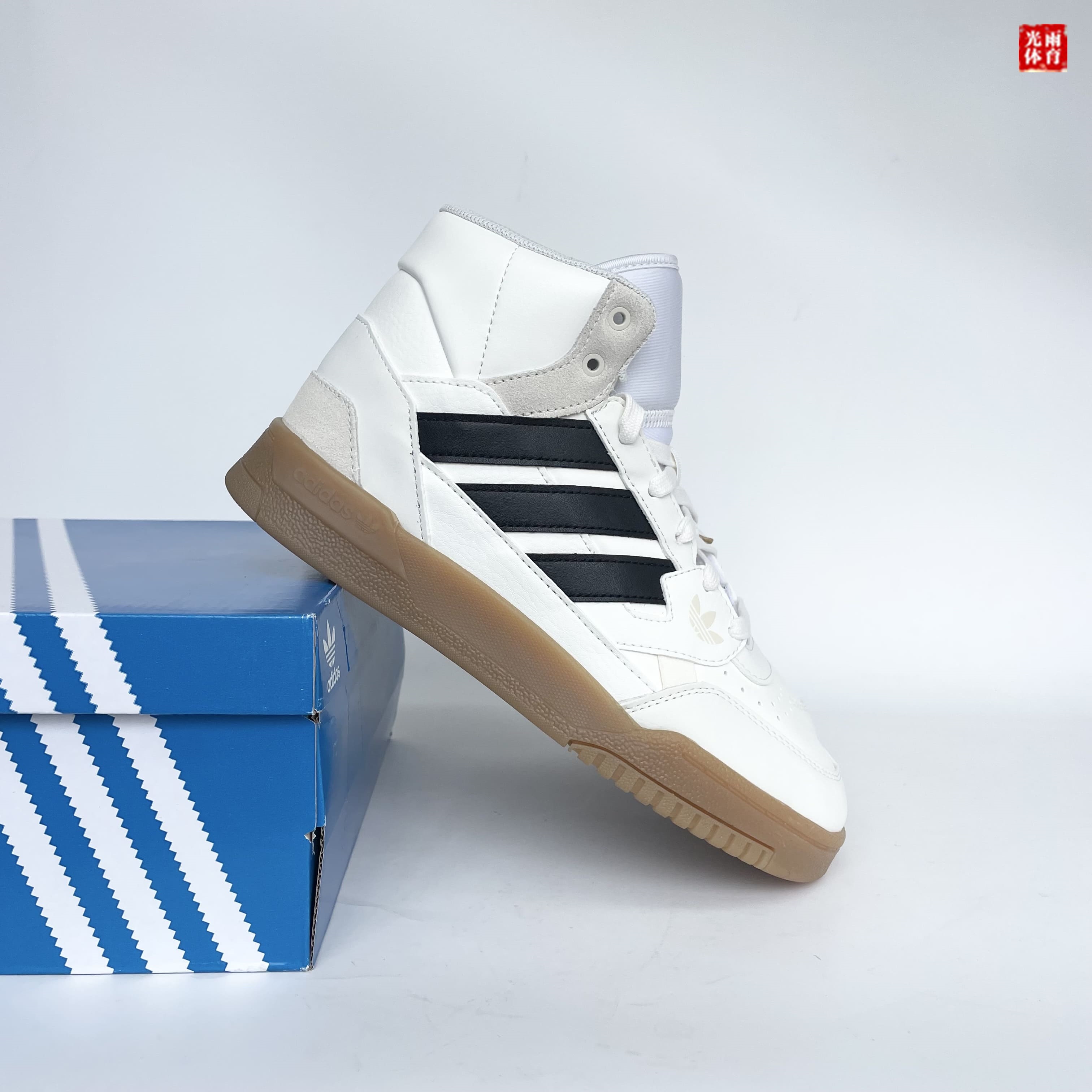 三叶草休闲男女百搭时尚运动板鞋