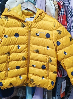 水孩儿轻薄羽绒服，轻便保暖，秋冬季节的贴心伴侣。