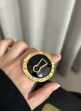 法式复古轻奢高级感褶皱不规则圆形滴油锁孔戒指时尚气质开口指环