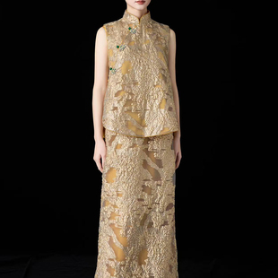 新中式 礼服金色设计感轻奢敬酒服长 晨拍礼服女新娘高级感立领无袖