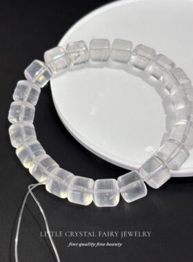 天然奶白水晶手串老型珠手链可diy原创水晶流行礼物女生流行饰品