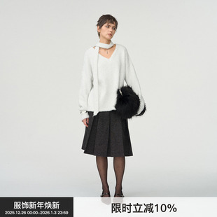 BiLLconch羊毛混纺V领上衣自带围巾造型感保暖毛衣女 流银叙事