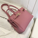 包包女2022新款荔枝纹铂金包时尚手提包红色新娘包单肩斜挎凯莉包