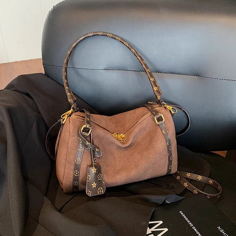 左杏2025新款小众设计手提包女大容量高级感单肩斜挎包妈妈托特包