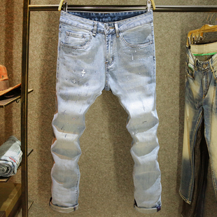 浅蓝色新款牛仔裤男潮牌十字架烫钻百搭裤子男小脚修身弹力长裤子