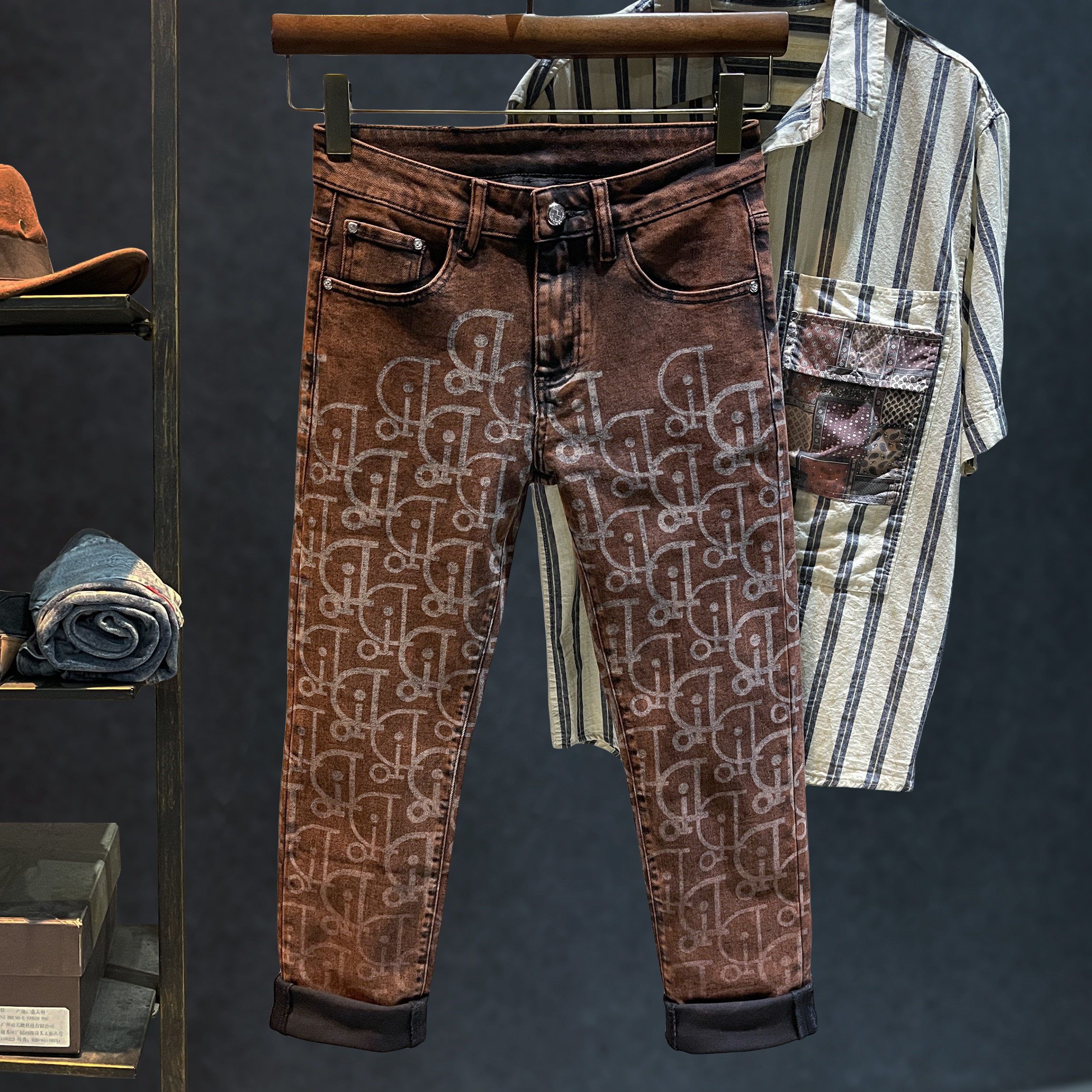 复砖红色满印牛仔裤男休闲长裤