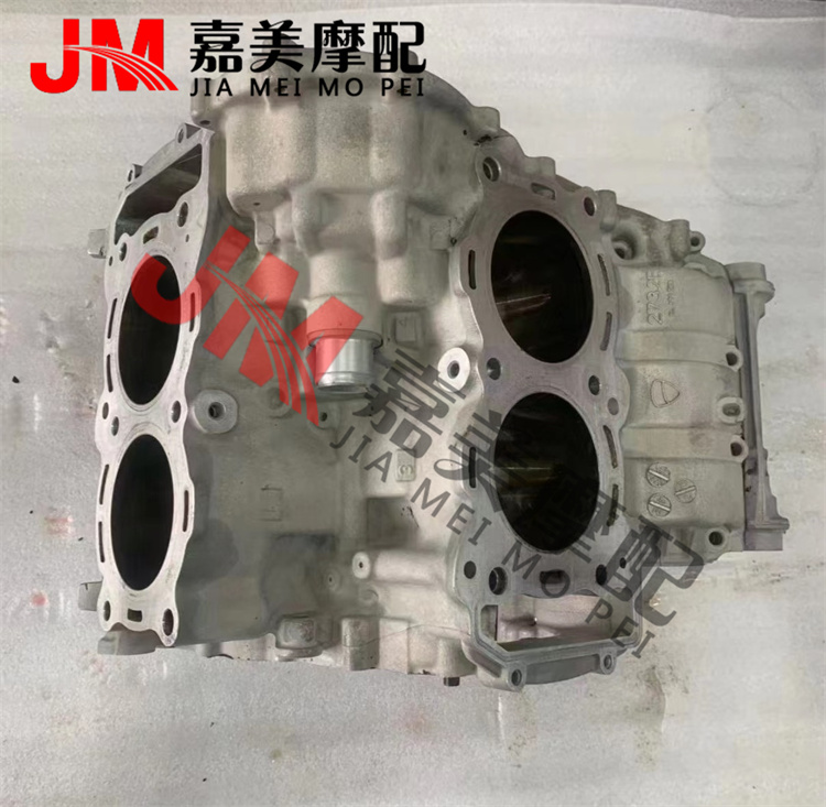 杜卡迪V4 V4s V2 街霸V4 揽途MTSV4 V4S箱体机体左右中箱中缸缸头