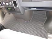 依维柯都灵V汽车脚垫 亚麻 上汽大通V80脚垫 宝迪 得意专用脚垫