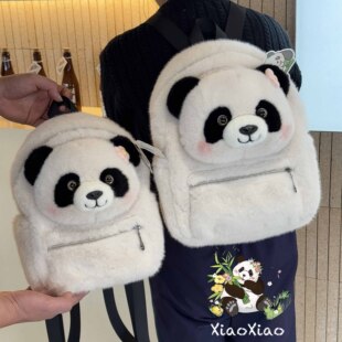卡通新款出游熊猫背包大小号 可爱卡通大容量书包熊猫双肩背包