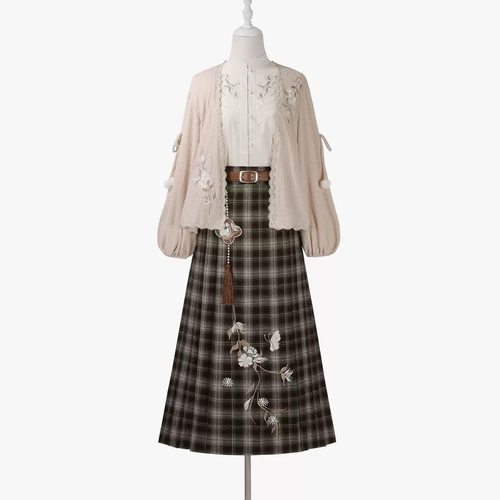 秋月蝶原创国风汉服女改良日常汉元素新中式衬衫半身裙秋冬针织衫