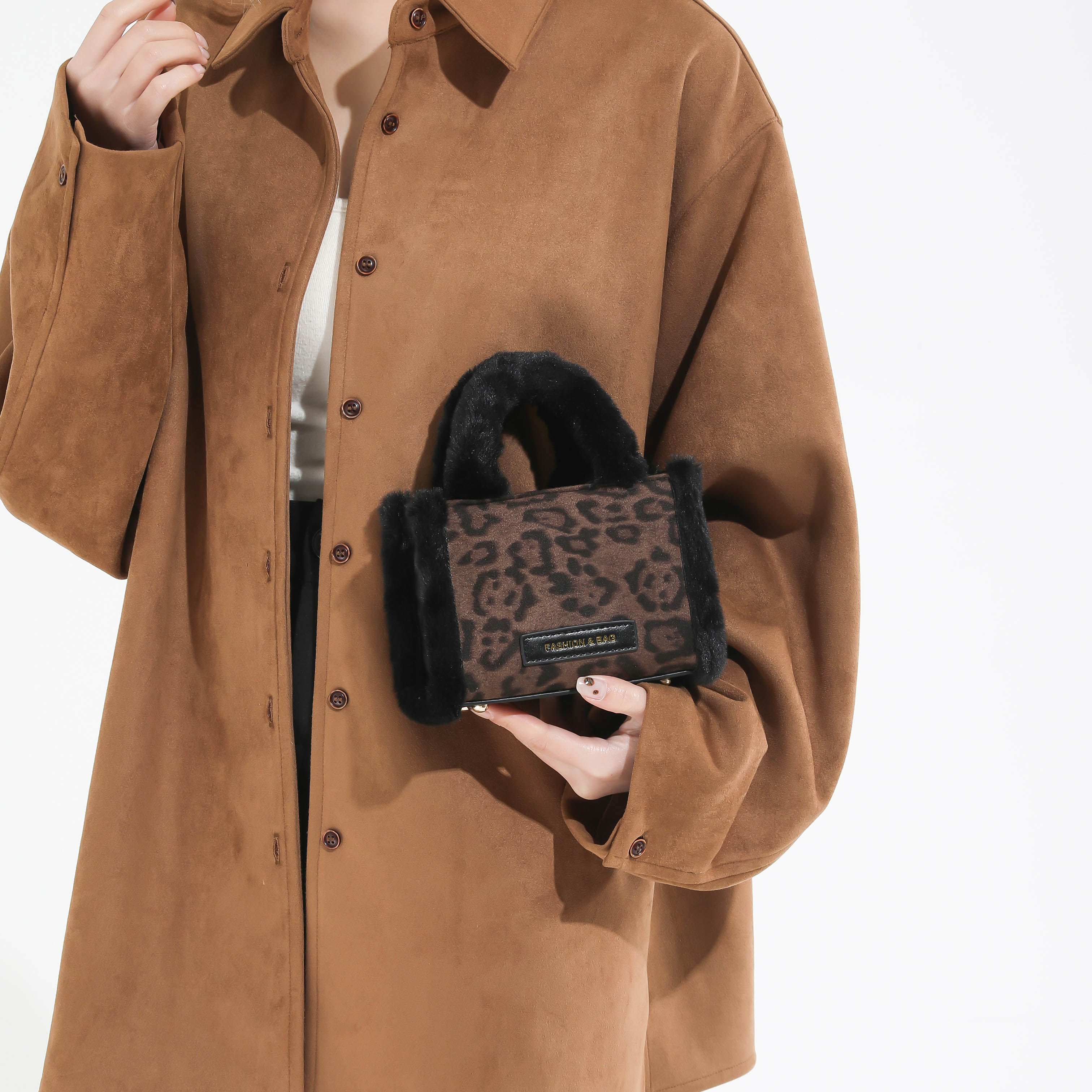 韩系秋冬季毛绒绒豹纹小包包女2025新款高级感小众拉链斜挎手提包