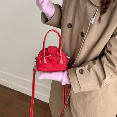 高级感复古迷你小包包女2025新款秋冬单肩手提包超火蝴蝶结斜挎包