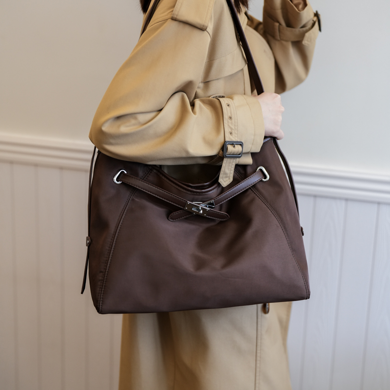 单肩包韩版潮流斜挎包