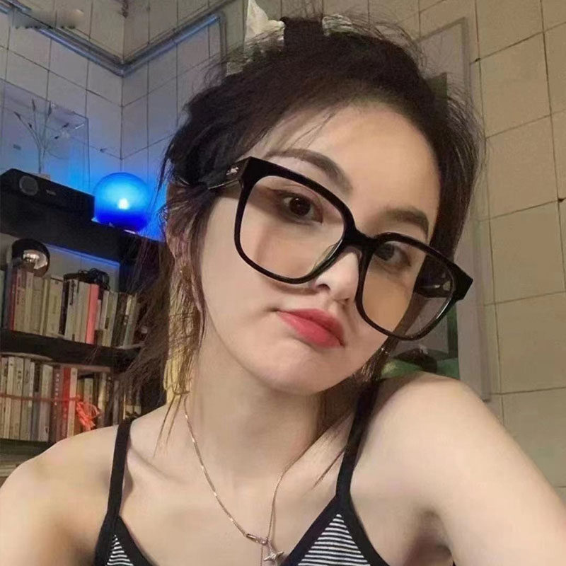 GM大框显脸小感光变色近视眼镜