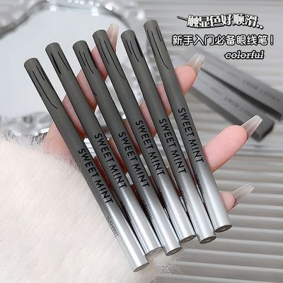 sweetmint砍刀眼线胶笔持久不易晕染显色自然流畅防水防汗卧蚕笔