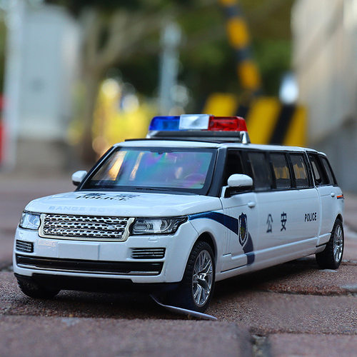 宝思仑路虎加长版警车合金车模回力声光仿真儿童玩具开门摆件收藏