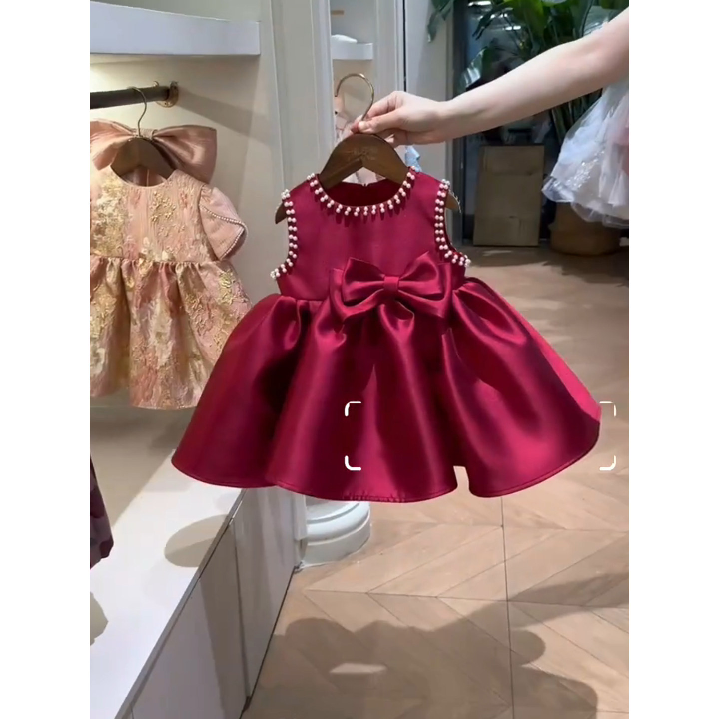 女童2026新款背心裙子红色满月宝宝衣服儿童法式生日礼服公主裙子