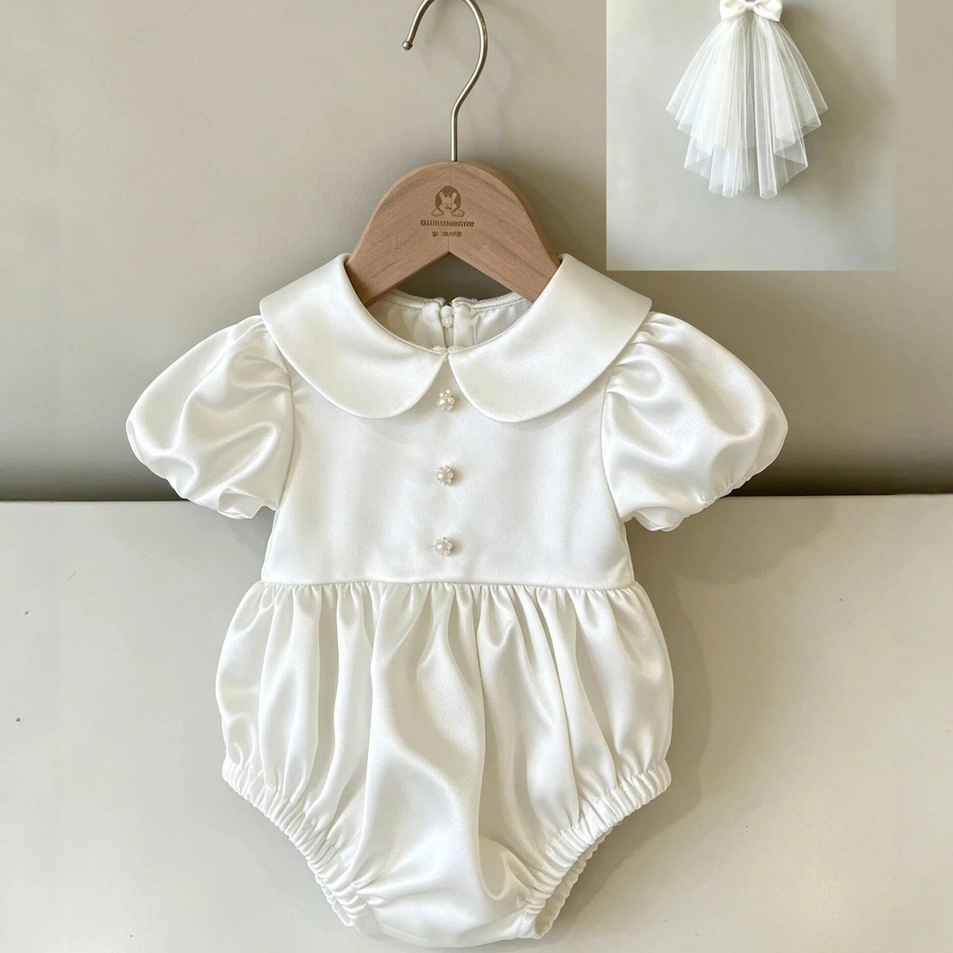 女童娃娃领白色连身哈衣女宝宝短袖夏季6-12个月女宝宝爬服包屁衣