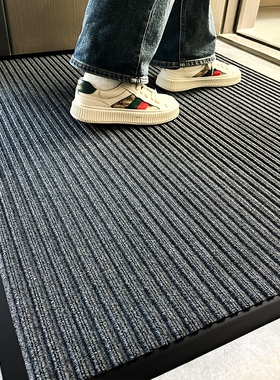 灰色入户门2025新款地垫户外门口防滑地毯门外脚垫加厚室外门垫