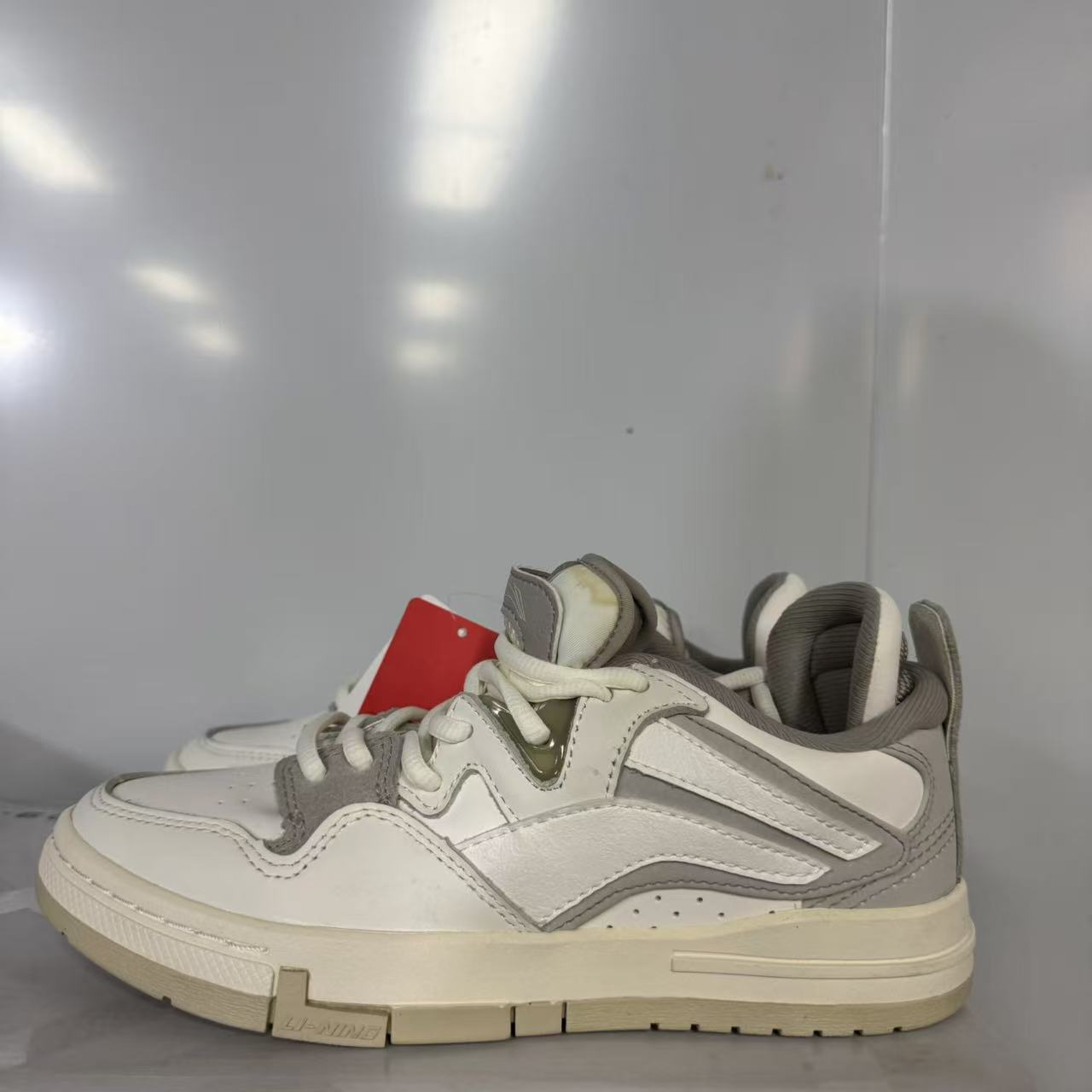 Lining/李宁女板鞋低帮