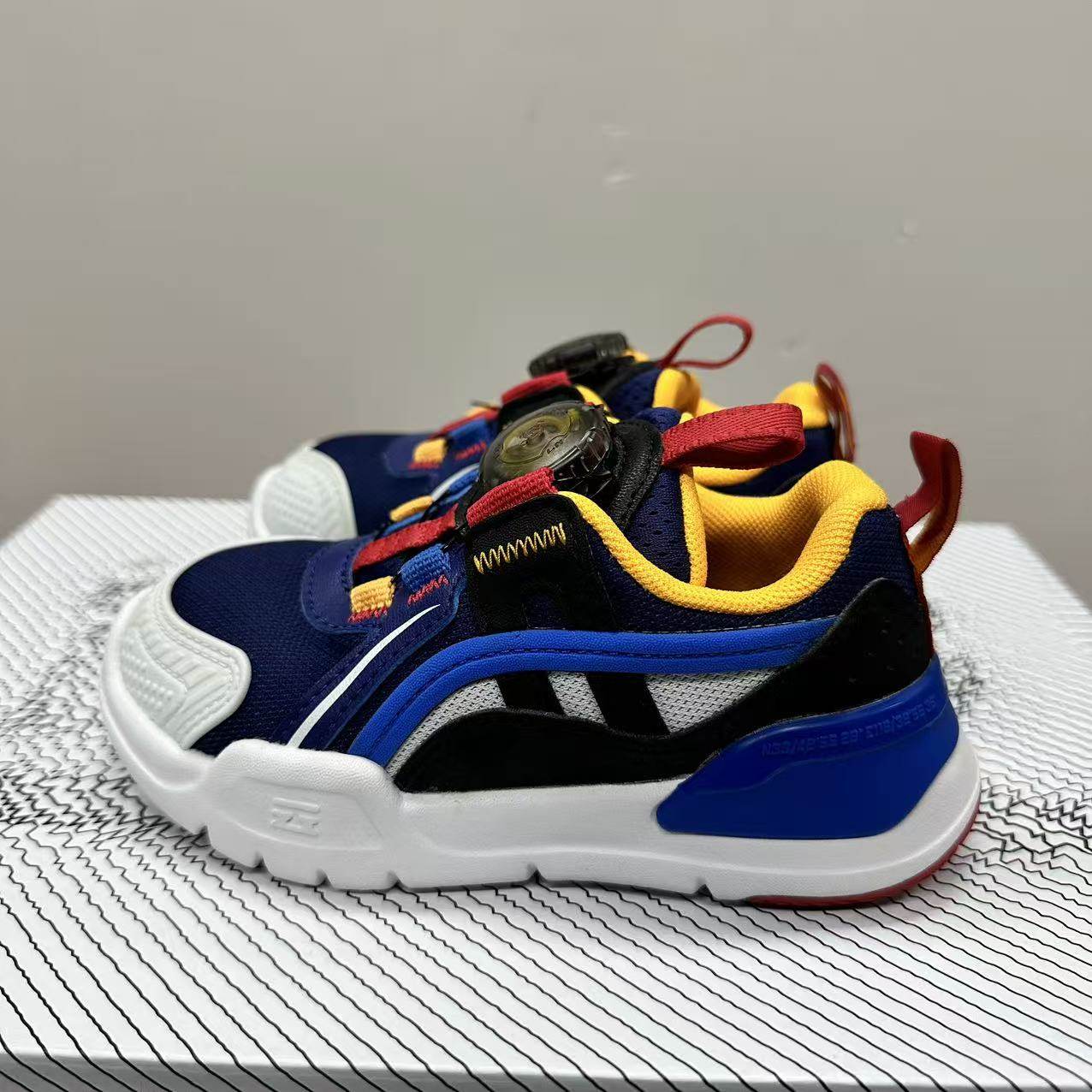 （瑕疵门店样鞋）李宁男女小童运动鞋旋转扣休闲鞋YKNT004,运动鞋new,板鞋,淘宝优惠券,粉丝福利购,淘宝优惠卷