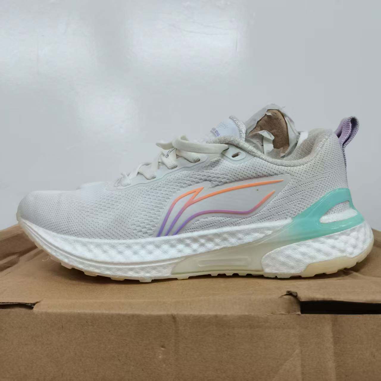 （瑕疵门店样鞋）李宁童鞋篮球鞋男大童耐磨运动休闲鞋YKBT026