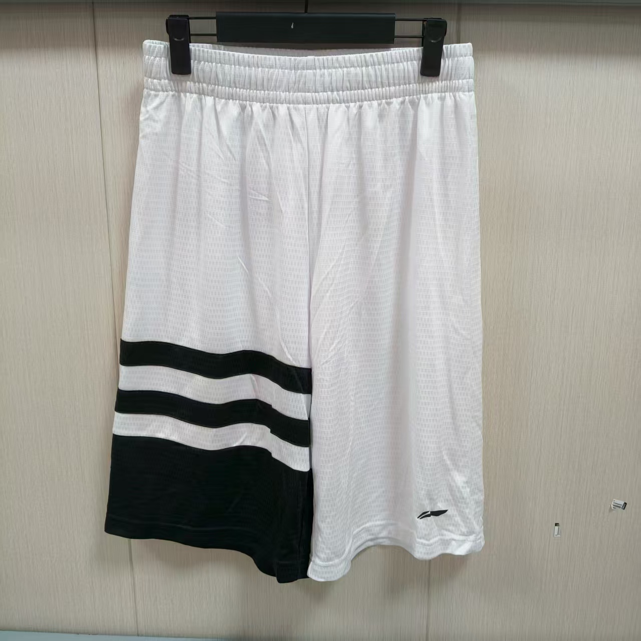 《购买前看详情B品》李宁男子夏季短裤篮球系列舒适比赛裤YAPM169