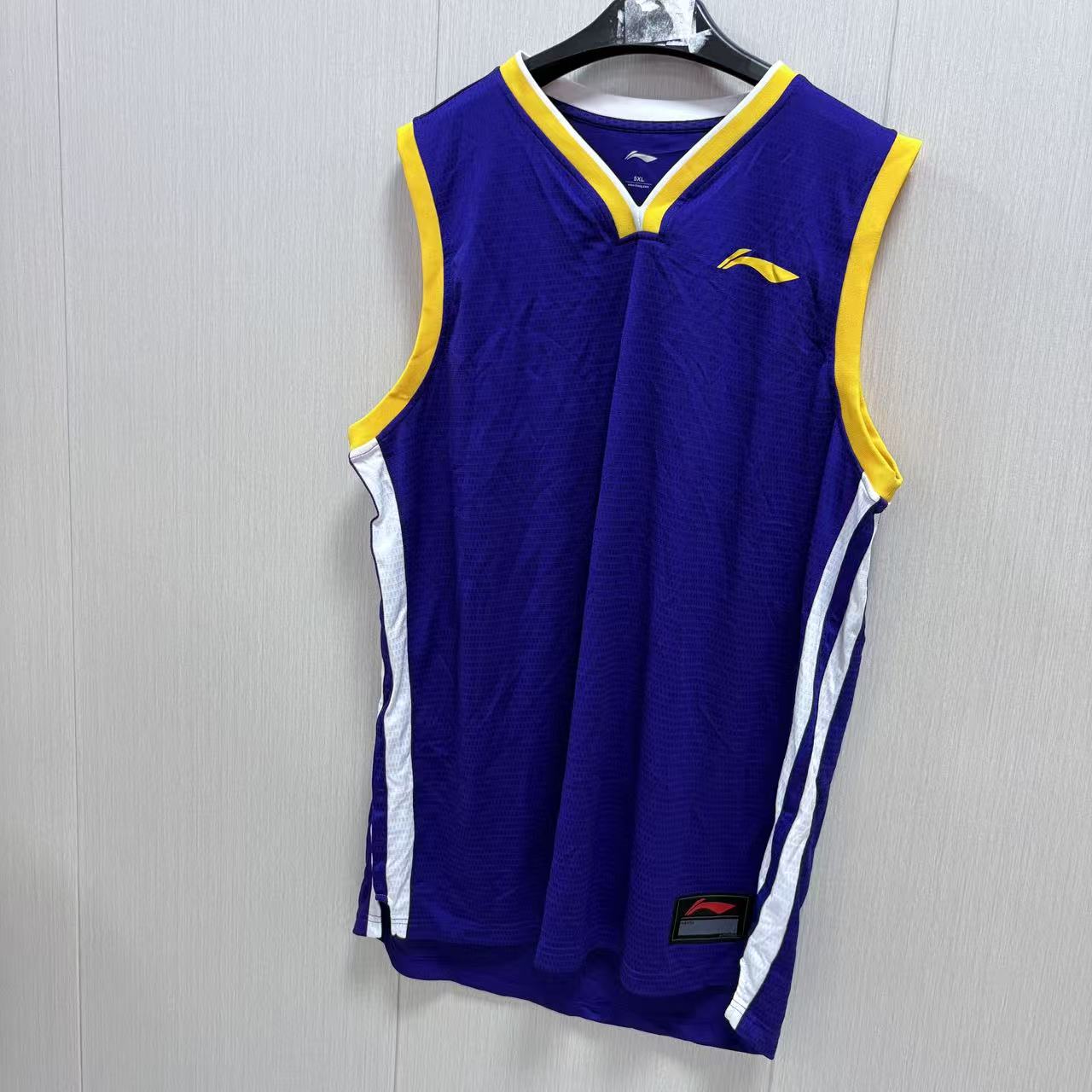 《购买前看详情B品》李宁短袖男子夏季透气训练篮球运动T恤DDDD64