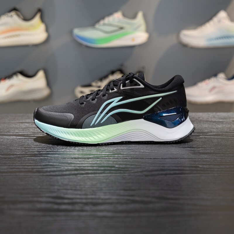 李宁跑步鞋女子2025秋季新款回弹耐磨低帮缓震保护跑鞋ARHV044