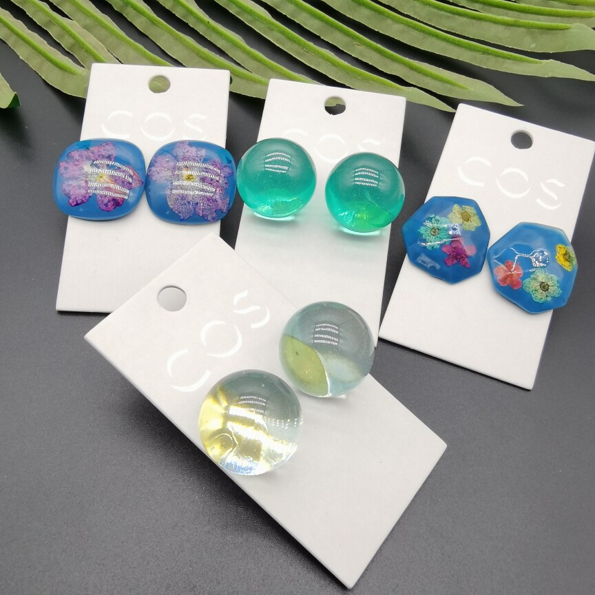 外贸饰品A34新款质感异形几何仿水晶花朵精致街拍走秀耳钉耳环