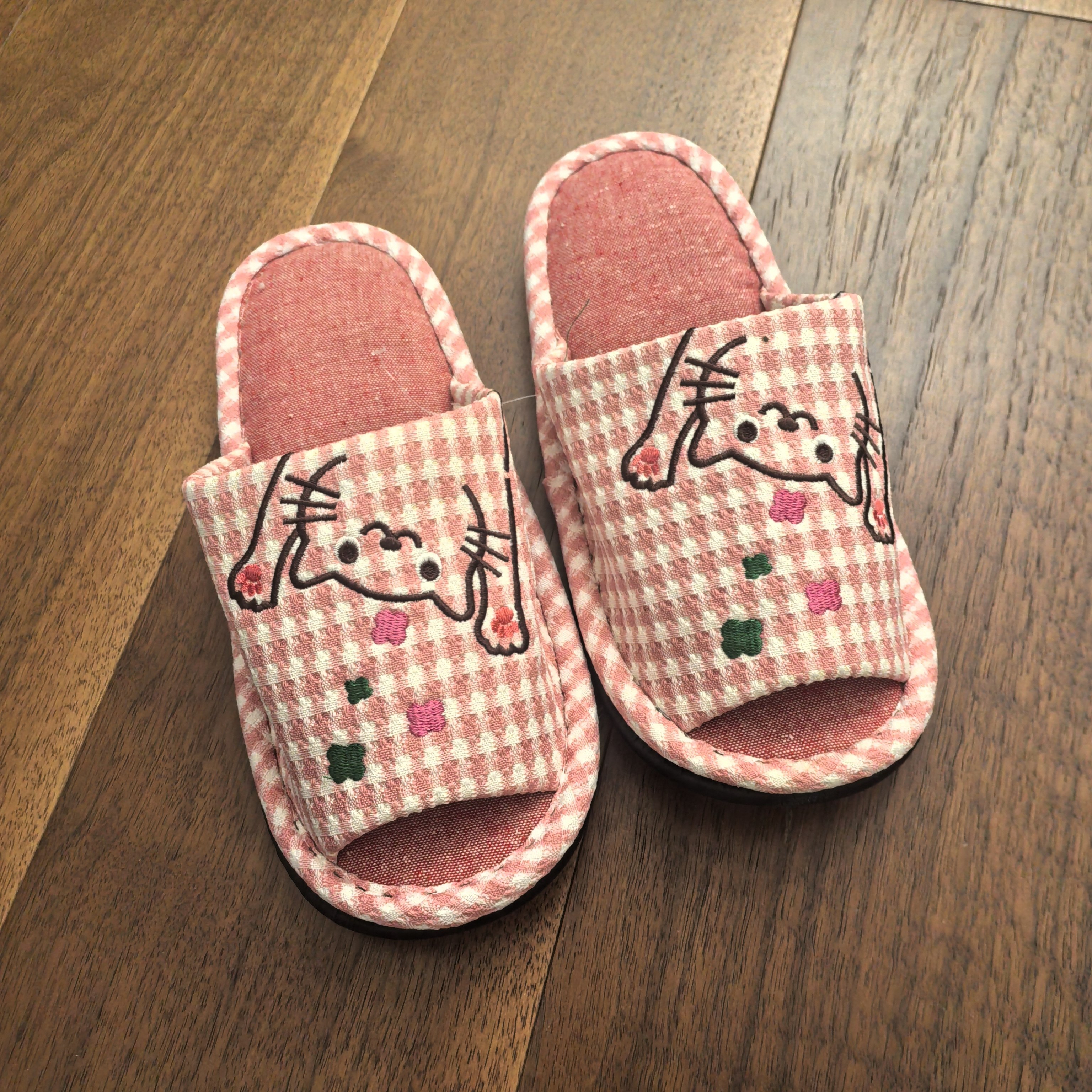 外贸出口室内居家拖鞋静音不伤地板轻便女士可爱猫咪卡通脸拖鞋,居家布艺,居家亚麻拖鞋,淘宝优惠券,粉丝福利购,淘宝优惠卷